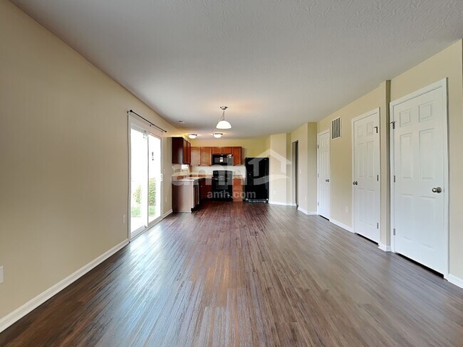 Foto del edificio - 1165 Carrington Pl