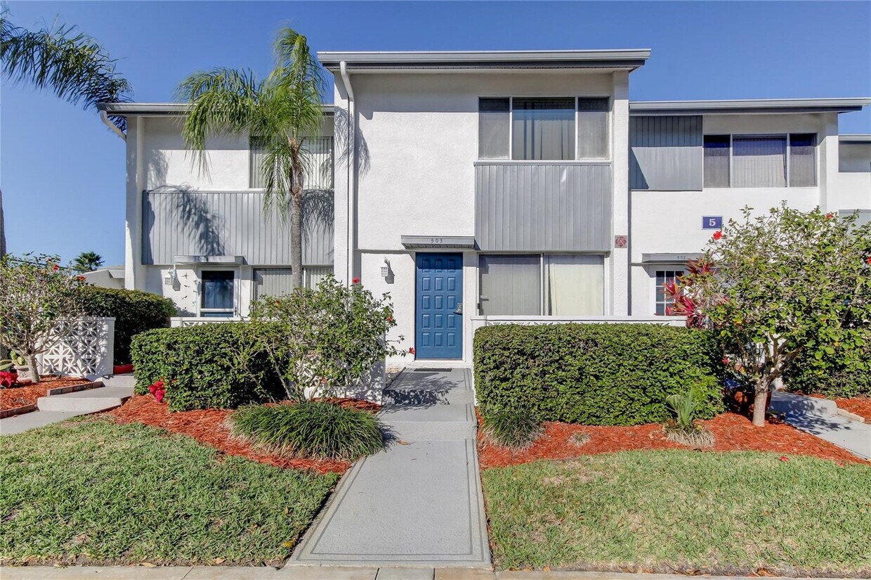 14800 Walsingham Rd, Largo, FL 33774 Townhome Rentals in Largo FL