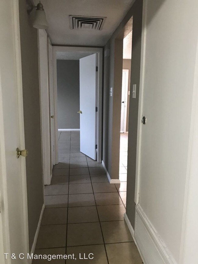 Foto del edificio - 217-217 San Pablo St NE