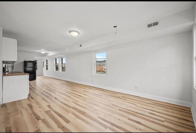 Foto del edificio - 810 Hays St