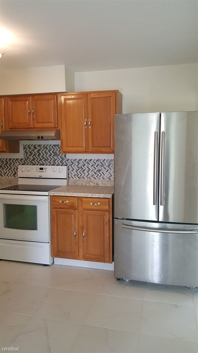 Foto del edificio - 4 br, 2 bath House - 906 W Prairie St