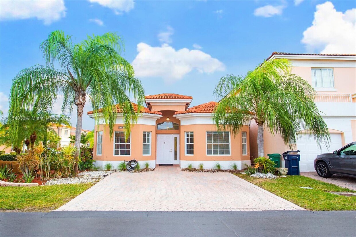 Foto principal - 16222 SW 102nd Ter