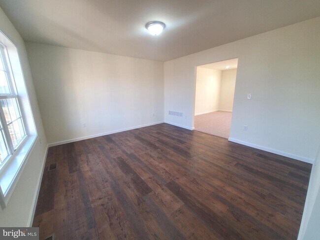 Building Photo - 125 Cilento Dr