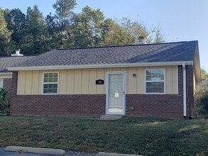 Building Photo - 316 Kentucky Dr