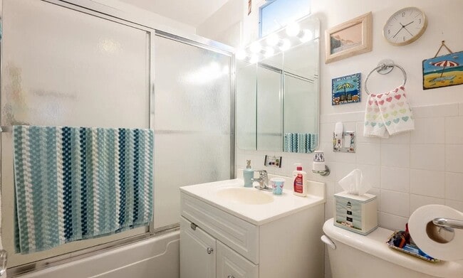 Foto del edificio - 9509 Lincolnwood Dr