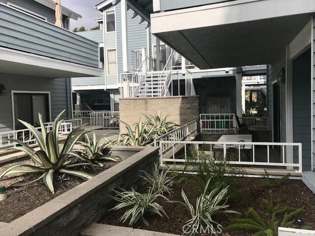 Building Photo - 16960 Algonquin St