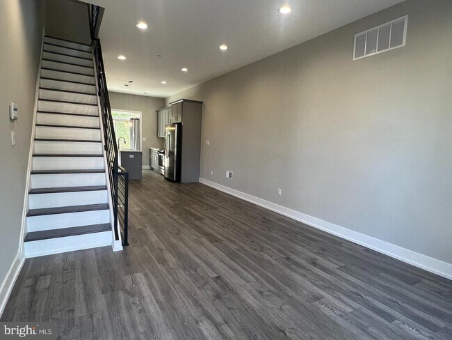 Foto del edificio - 1435 Hanson St