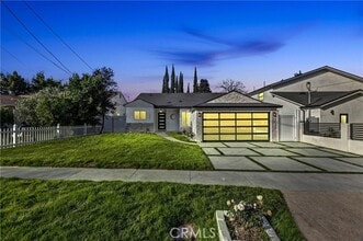 Building Photo - 13021 Killion St