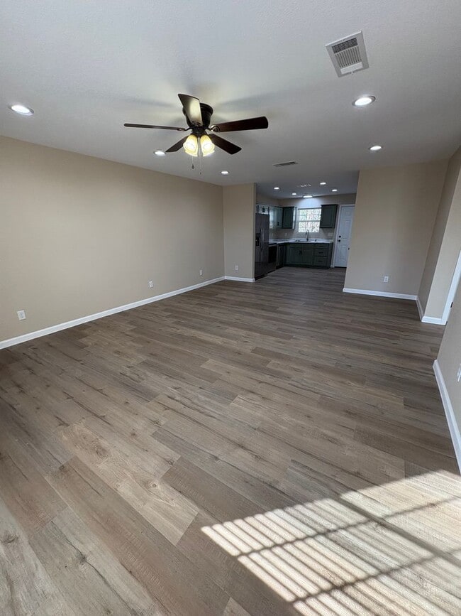 Building Photo - 1806 Teston Ln