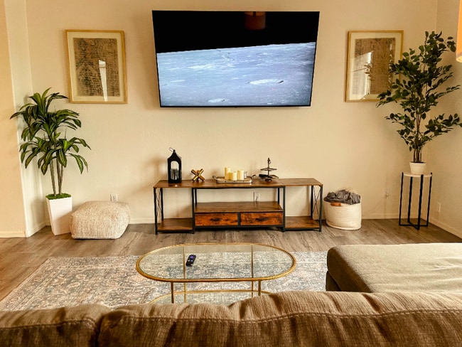 Building Photo - 8180 E Shea Blvd