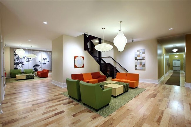 Building Photo - 209 Division Ave S