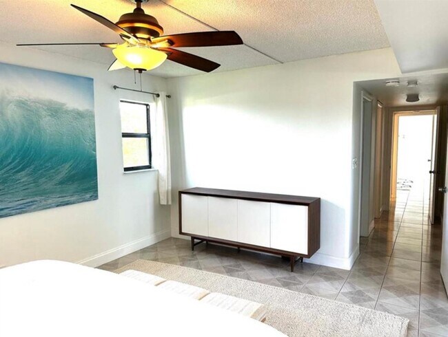 Foto del edificio - 1975 SE 3rd St