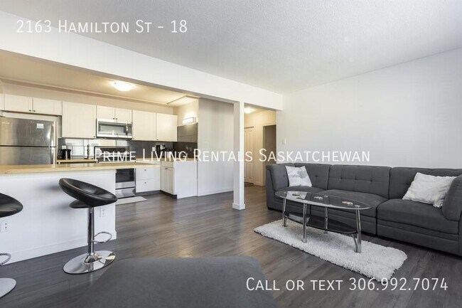 Building Photo - 2163 Hamilton St