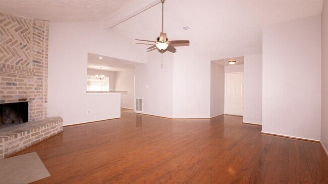 Foto del edificio - 4503 Pineville Ln