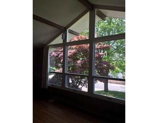 Building Photo - 168 Sohier St