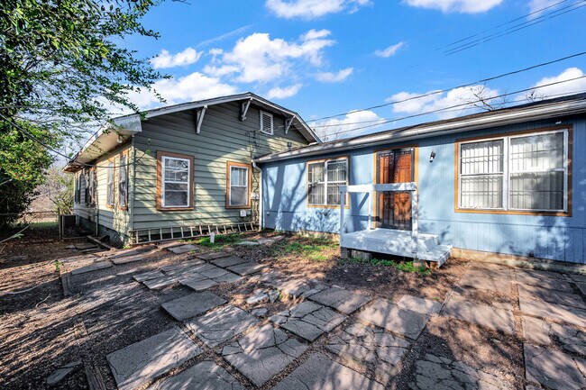 Foto del edificio - 415 19th St S