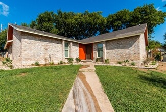 Building Photo - 1902 Valley Hill Cir