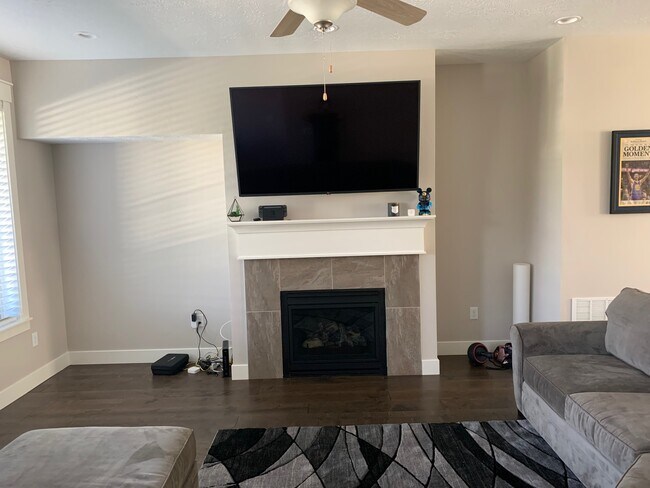 Foto del edificio - 10418 S Sage Canal Way