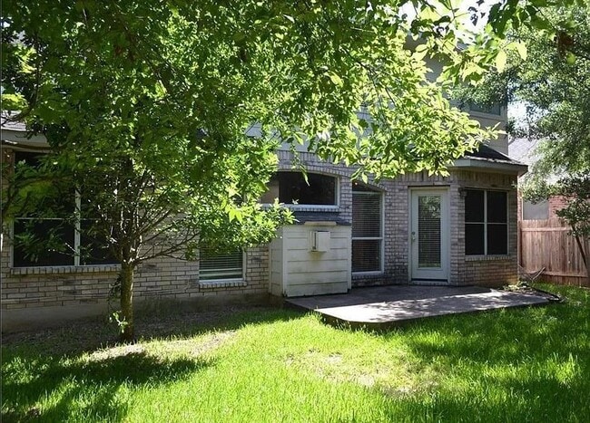 Building Photo - 2210 Equestrian Trail