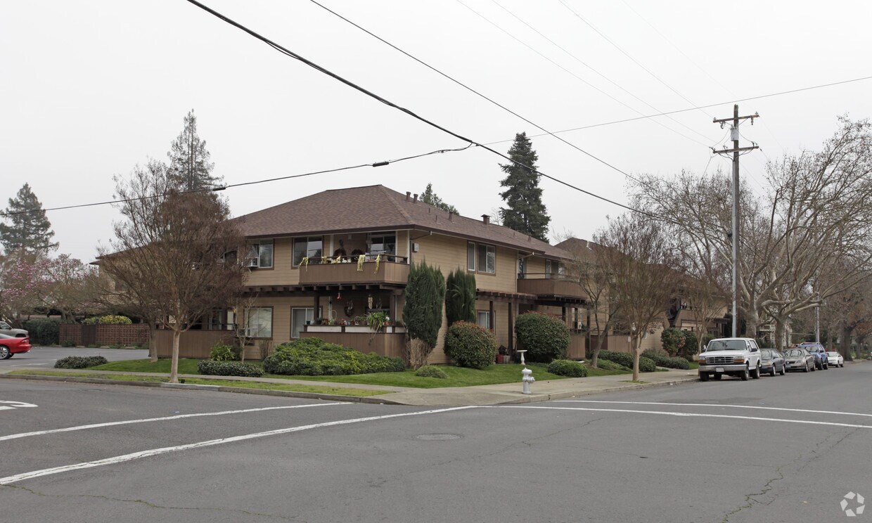 1950 Brown St, Napa, CA 94559 Apartments in Napa, CA