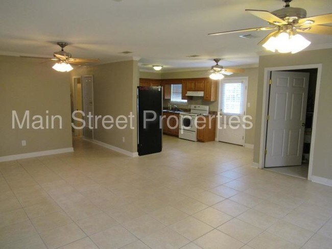Building Photo - 7095 Glendora Street 3 BR/ 2 BA $925