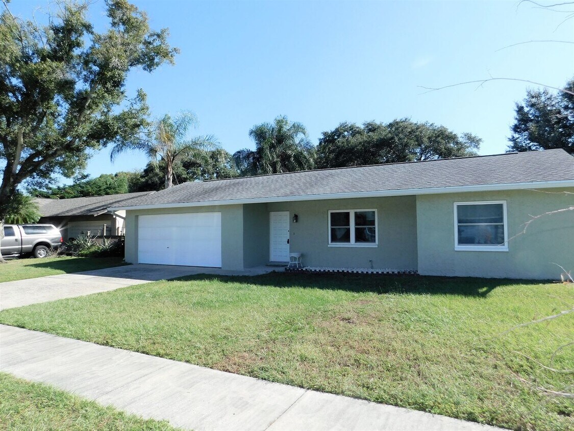 Primary Photo - Single Family home in Dunedin