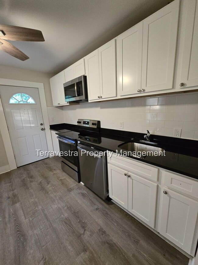 Foto del edificio - 321-323 South 5th Street