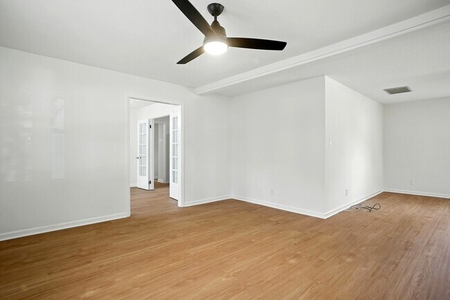 Foto del edificio - 1404 Elder Ave