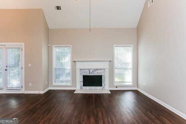 Building Photo - 2337 Reeves Creek Rd