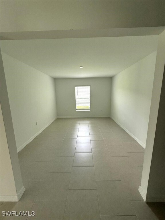 Foto del edificio - 17603 Paradiso Wy