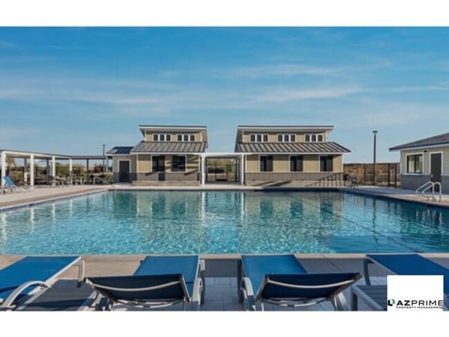 Building Photo - Imagine Your Family Thriving in This Beautifully Designed, Fully Furnished 5/3.5 Avondale Home.