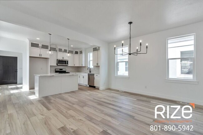 Building Photo - 5377 W 7930 S