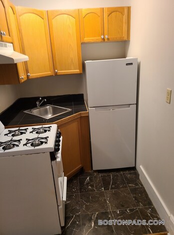 Primary Photo - 38 Hemenway St