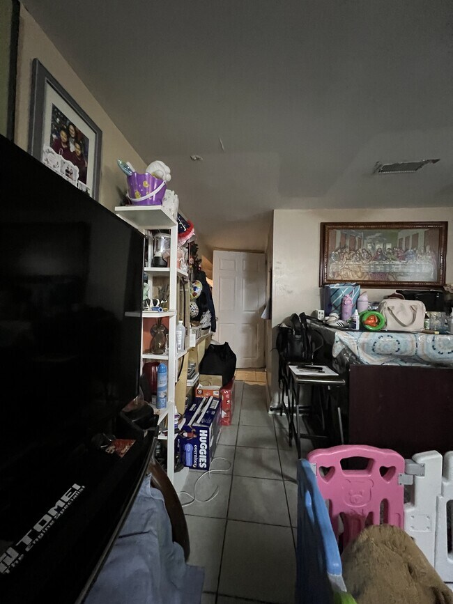 Photo du bâtiment - 89 Cleta Dr