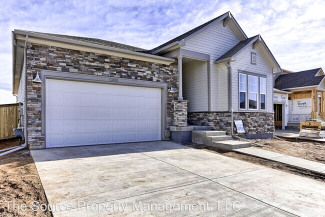 Foto del edificio - 3 br, 2 bath House - 5298 Honeycomb Ave