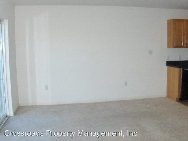 Building Photo - 43 Heron Dr