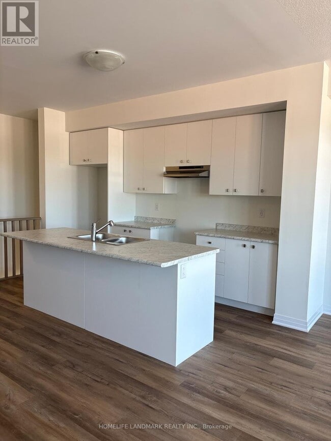 Building Photo - 55 Gunnel Rd