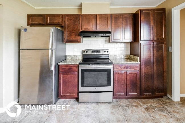 Building Photo - 9637 Langan St