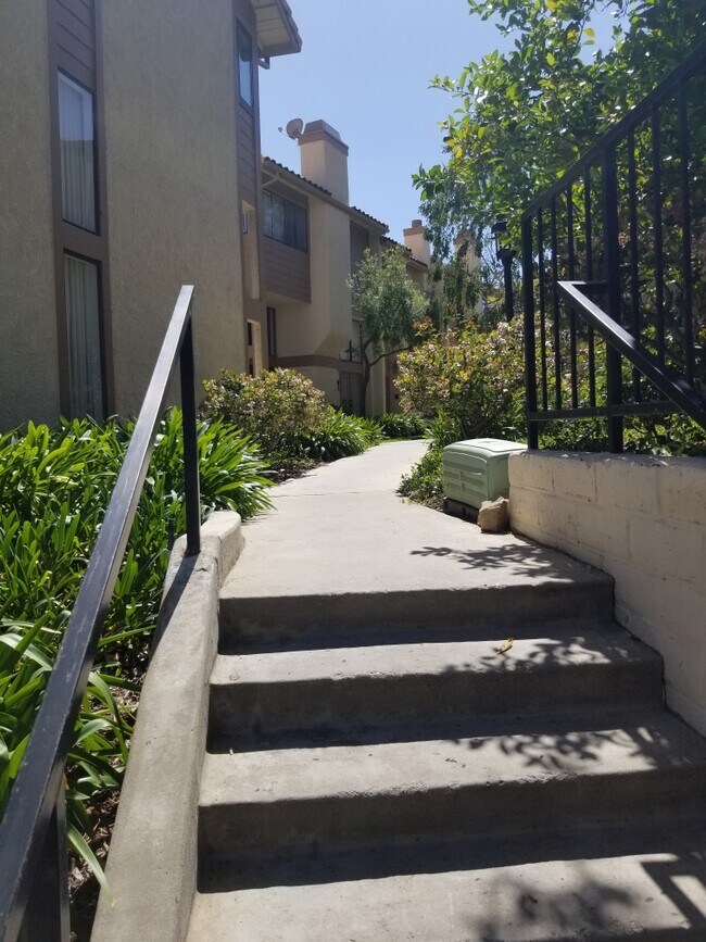 26332 W Plata Ln Unit 1, Calabasas, CA 91302 Condo for Rent in