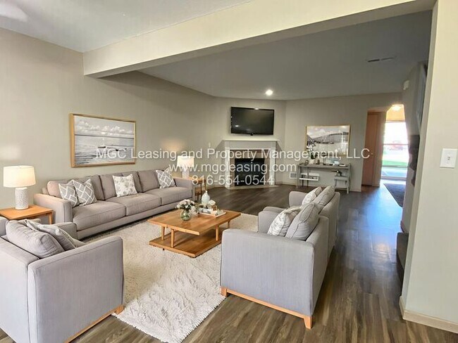 Foto del edificio - South Garden Townhomes