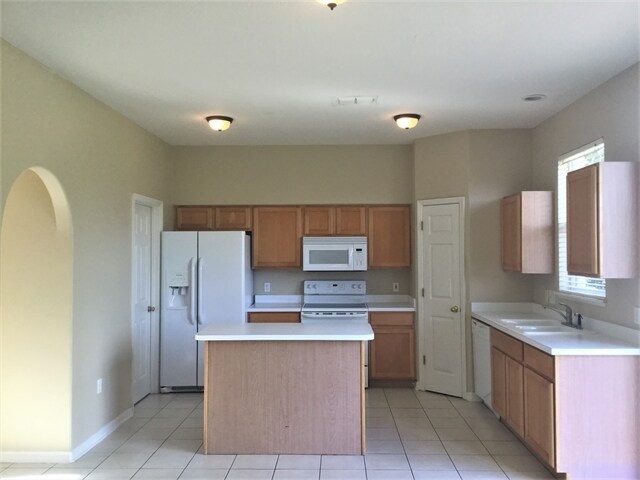 Foto del edificio - 1102 Welch Hill Cir