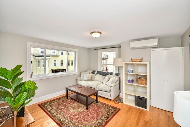 Foto del edificio - 183 Princeton St