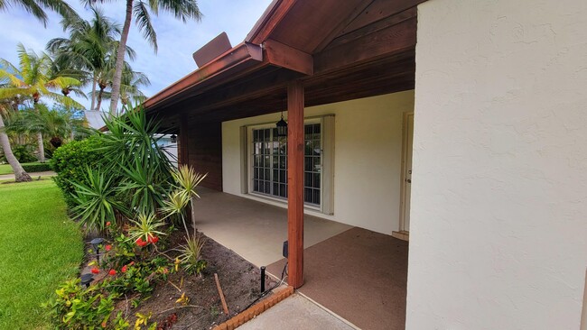 Building Photo - 18044 Perigon Way