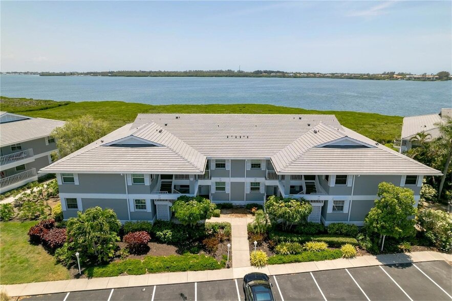 Foto principal - 1343 Perico Point Cir