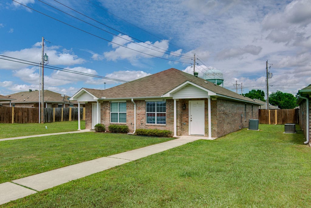 410 SE Front St, New Boston, TX 75570 - House Rental in New Boston 