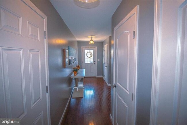 Foto del edificio - 6402 Creekbend Dr