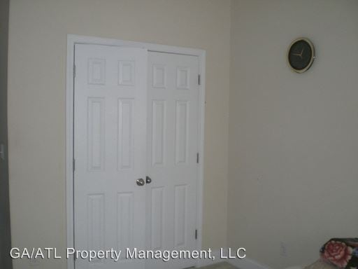 Building Photo - 652 Scenic Creek Dr