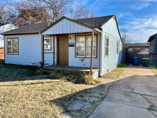 Foto del edificio - 1006 E Campbell St