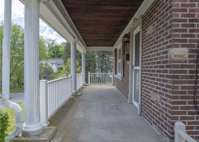 Building Photo - 1310 Martha St