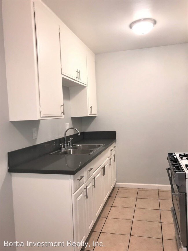 Foto del edificio - 840 Gardenia Ave